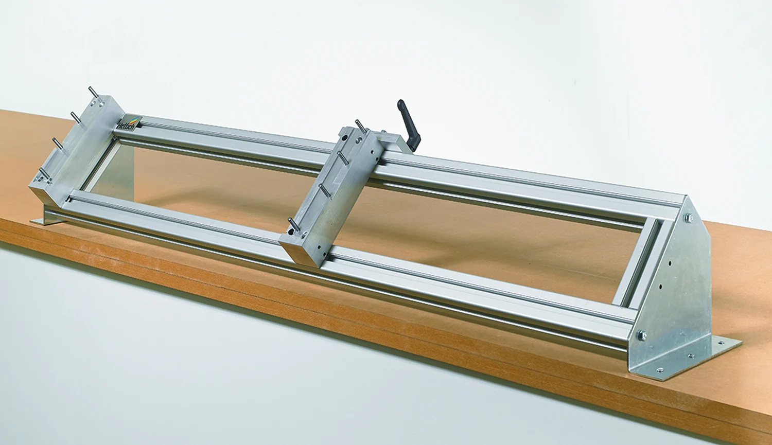 Dispositivo de montaje trasera de madera ArciTech, InnoTech e InnoTech Atira